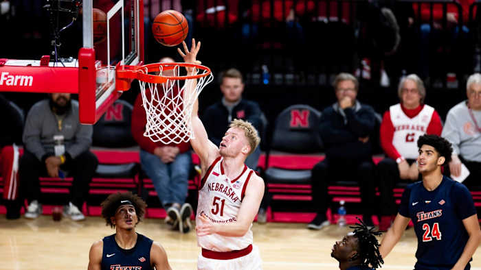 Nebraska forward Rienk Mast scores two of his team-high 19 points in the win against Cal State Fullerton (Nov. 26, 2023)